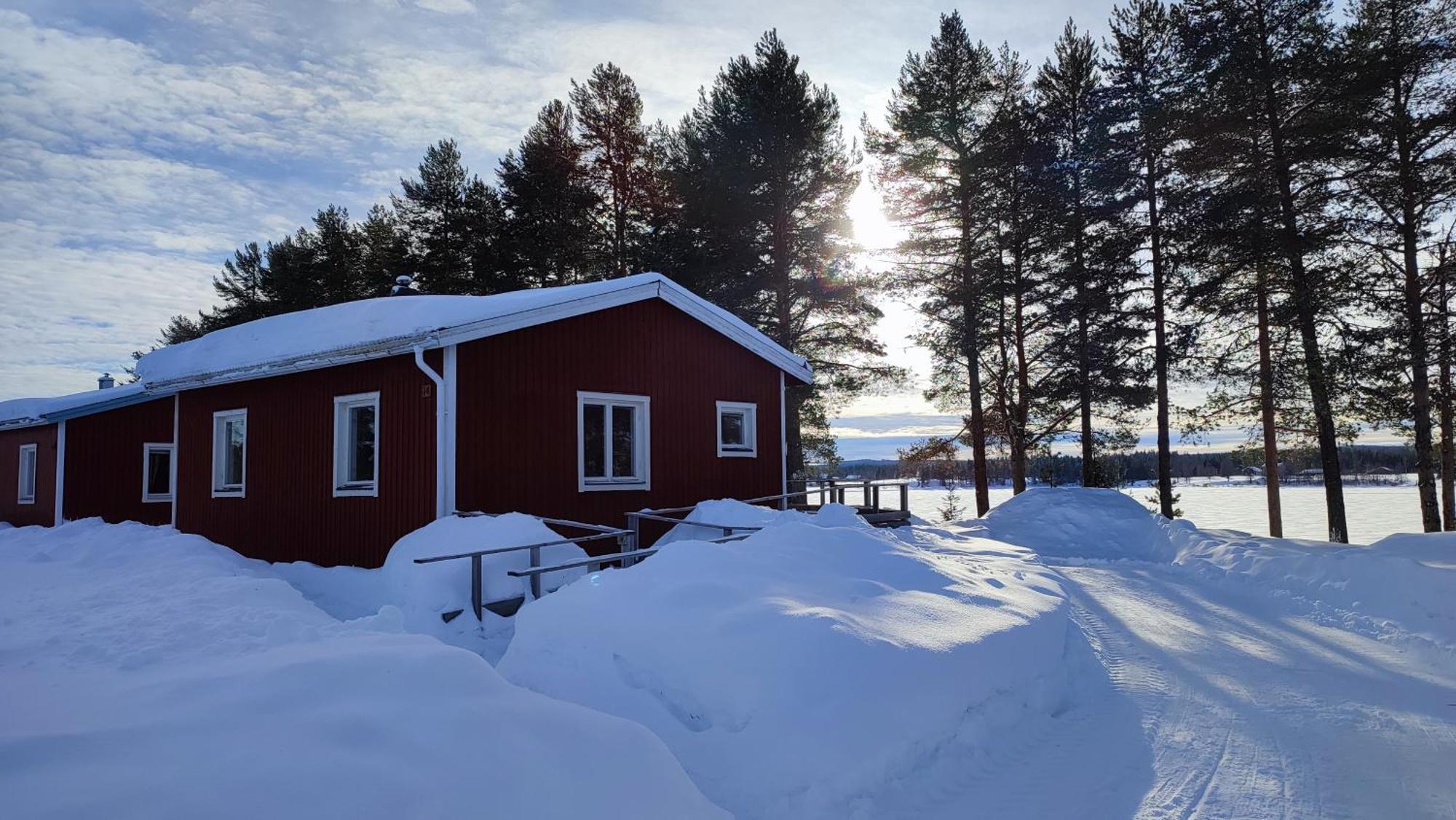 Fritidshus - Cottage - Holiday House - Soluppgang Blattniksele Buitenkant foto